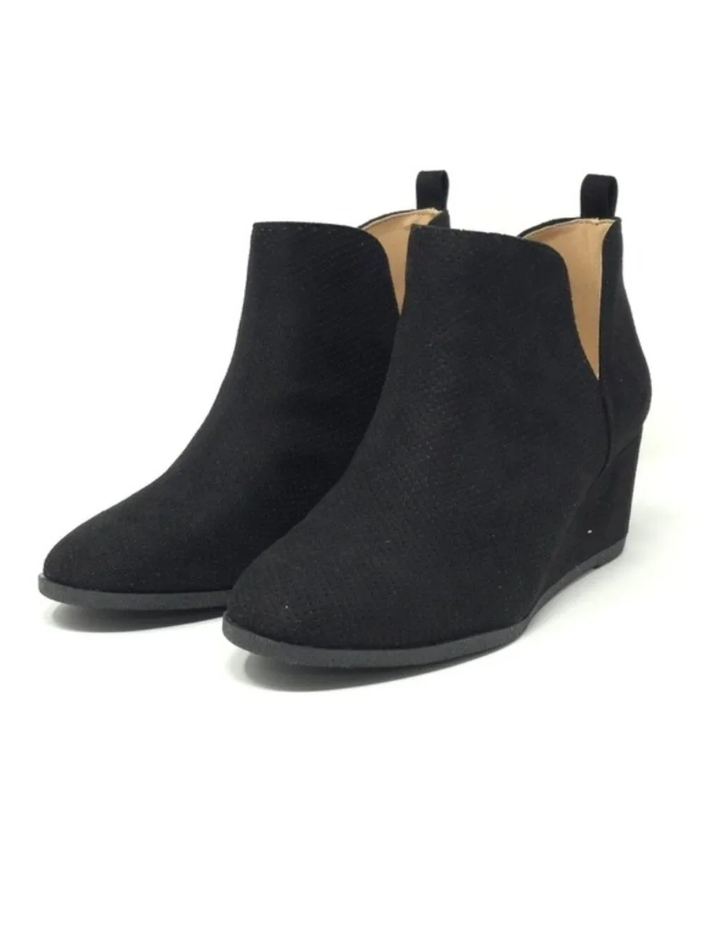 Journee Collection Mylee Black Pull-On Wedge Booties 9M